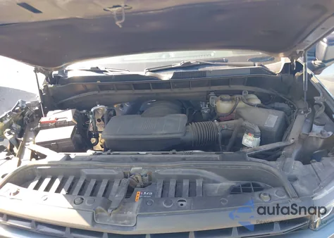 2019 Chevrolet Silverado 1500 Rst z USA, uszkodzony, nr VIN 3GCUYEED6KG226920